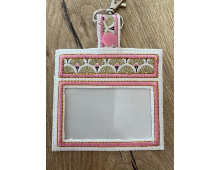 machine embroidery design  ith card holder