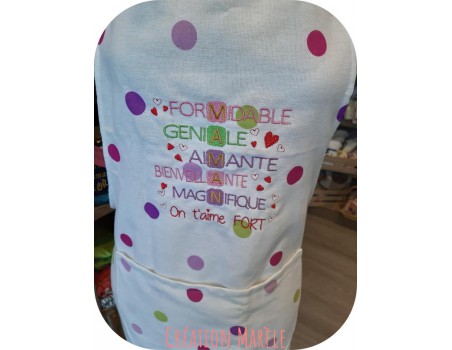 Motif de broderie machine acrostiche maman