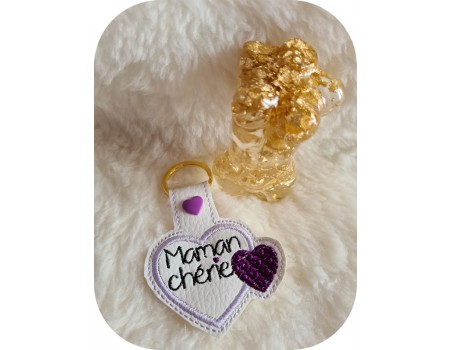 machine embroidery ith  mother's day heart keychain