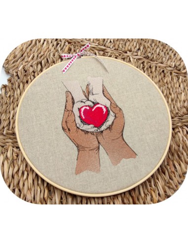 Heart Shape Embroidery Hoop Art  Art de cerceau de broderie, Broderie à la  main, Modele de broderie