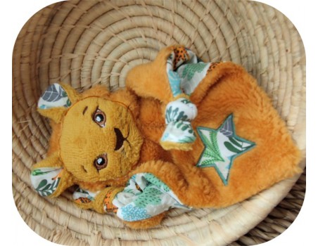 Motif de broderie machine  tête doudou lion ITH