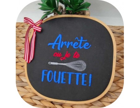 Motif de broderie machine  texte humour fouet