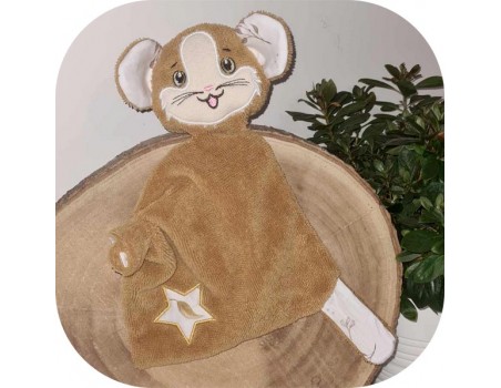 Motif de broderie machine  tête doudou hamster ITH