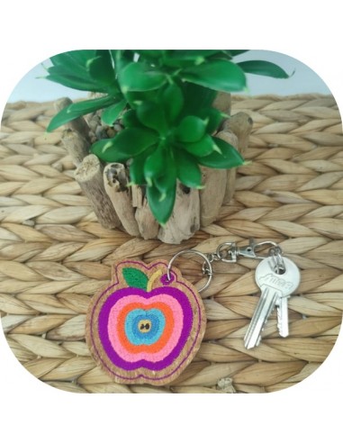 machine embroidery design keychain multicolor apple ITH