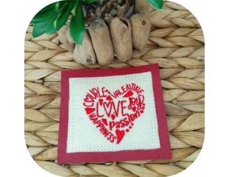 Motif de broderie machine coeur love