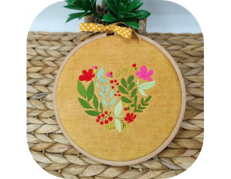 machine embroidery design heart flowers