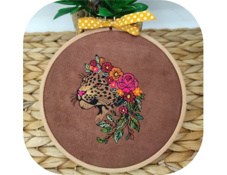 machine embroidery design  leopard flowers